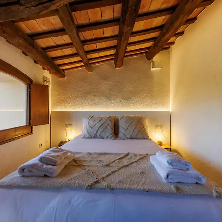 Bravissimo Calderes El Bou, With River View Lejlighed *