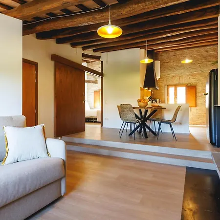 Bravissimo Calderes El Bou, With River View 아파트 *