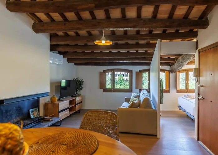 Bravissimo Calderes El Bou, With River View 赫罗纳